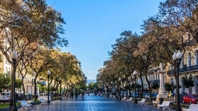 La Rambla Shopping Avenue