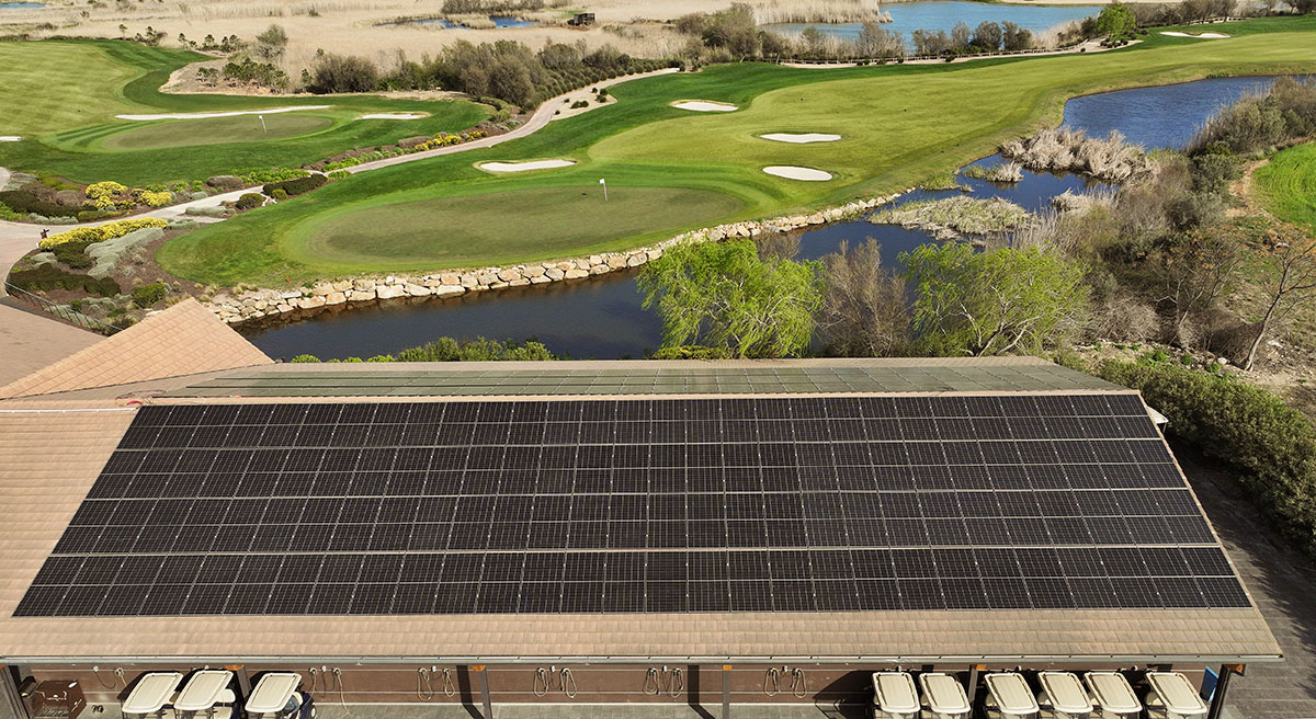 Energía Fotovoltaica campo de golf Lakes