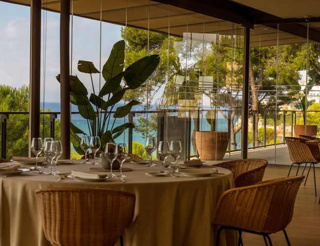 Brumma gastronomía mediterránea con vistas al mar